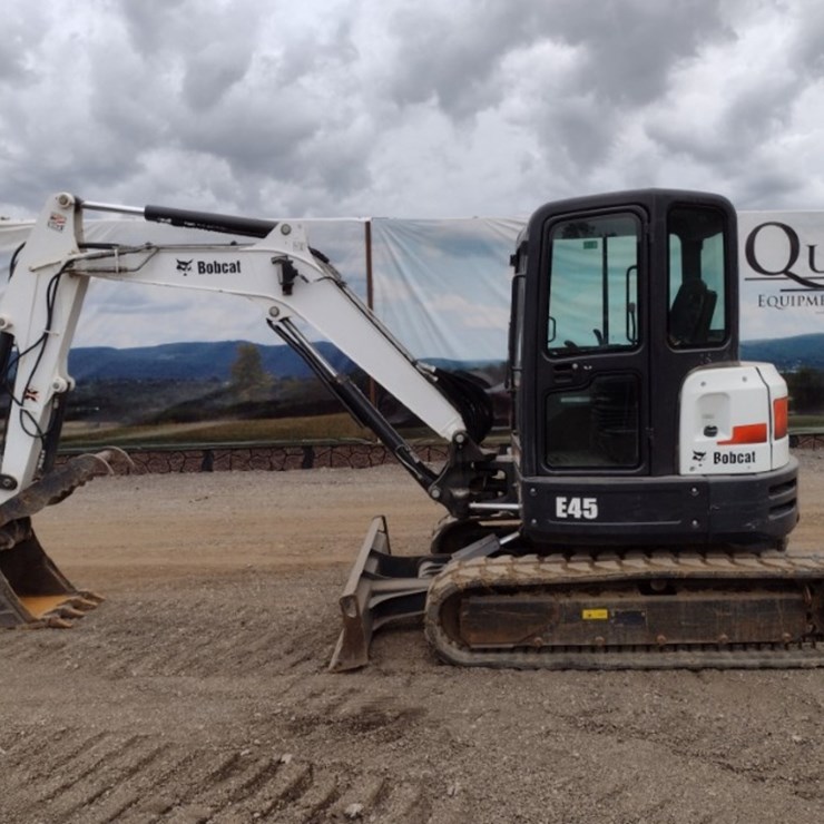19 BOBCAT E45