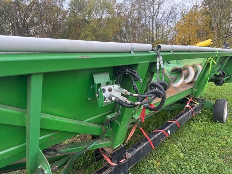 john-deere-843-image-10