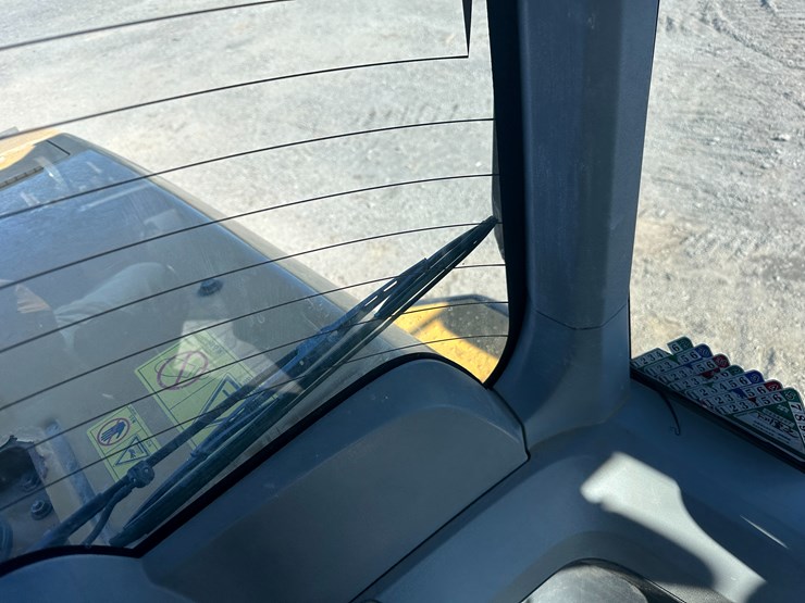 2016-caterpillar-926m-image-99