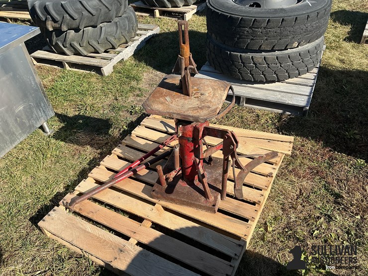 tire-changing-station-image-1