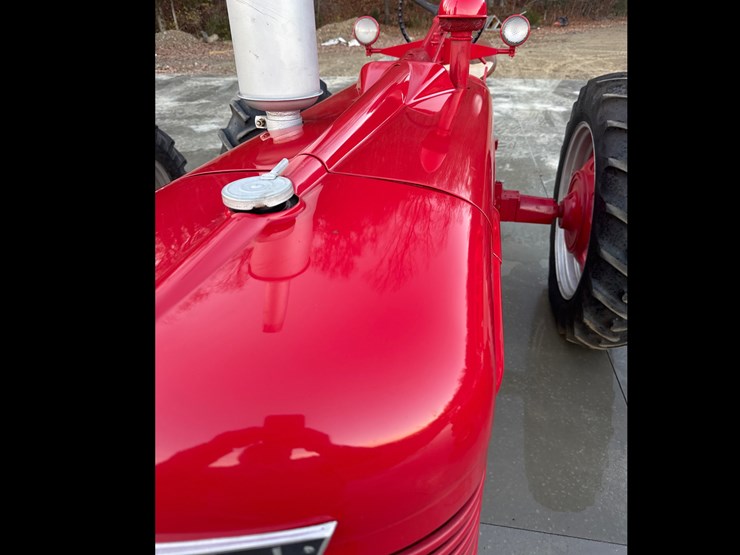 #1140-•-ih-farmall-md.-(1947)-image-8