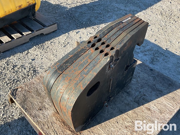 new-holland-t-8-series-weights-image-3