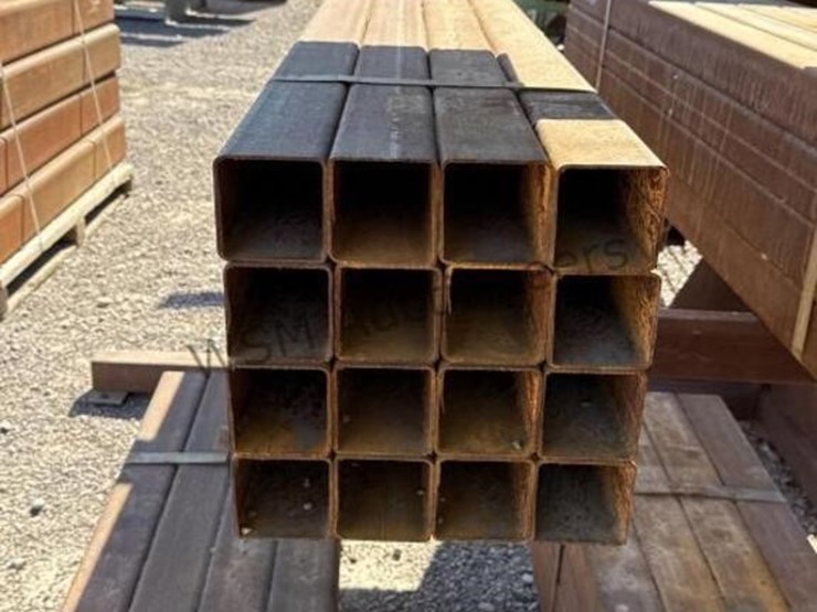 bundle-of-3-1/2in-square-tubing-image-2