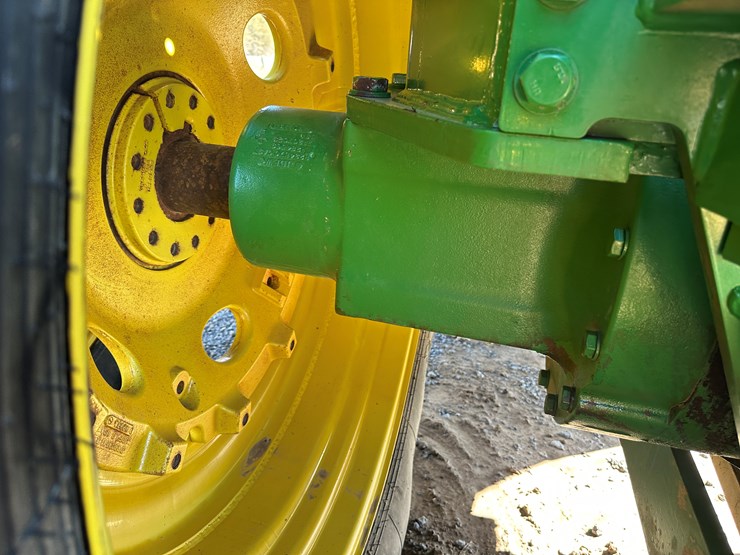 #32570-•-2012-john-deere-9360r-4x4-articulating-tractor-1rw9360rkep011018-image-13