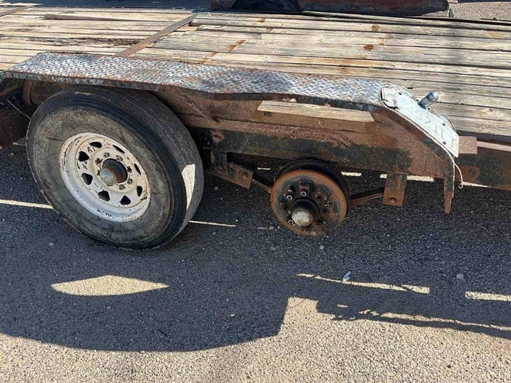 2010-maxey-welding-20-t/a-gooseneck-trailer-image-5