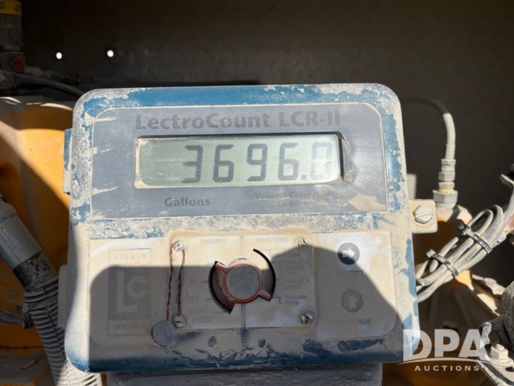 2015-trinity-tank-image-39