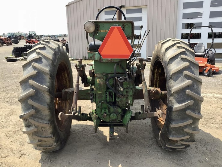 1957-john-deere-620-image-8