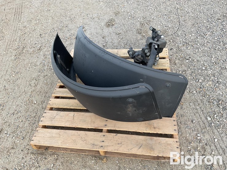 new-holland-t-6-front-fenders-image-4