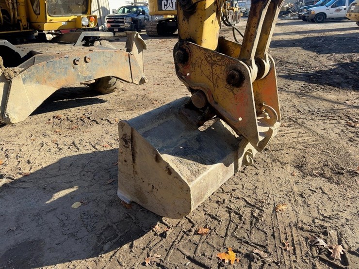 1992-deere-595d-image-8