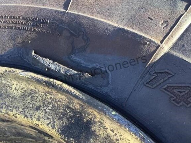 (2)-foam-filled-equipment-tires-image-4