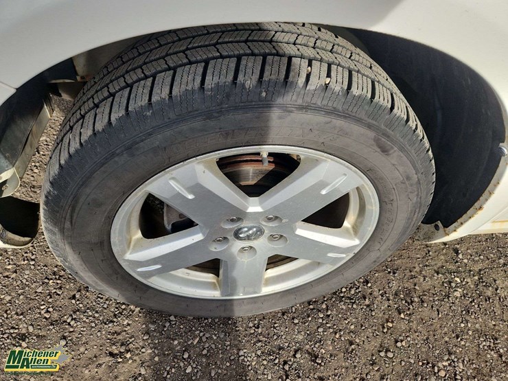 2010-dodge-journey-image-35