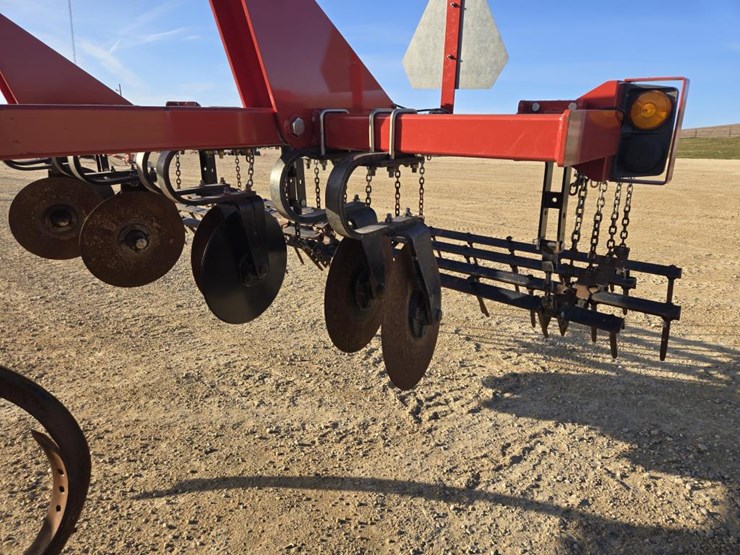 mcfarlane-qt107-image-10