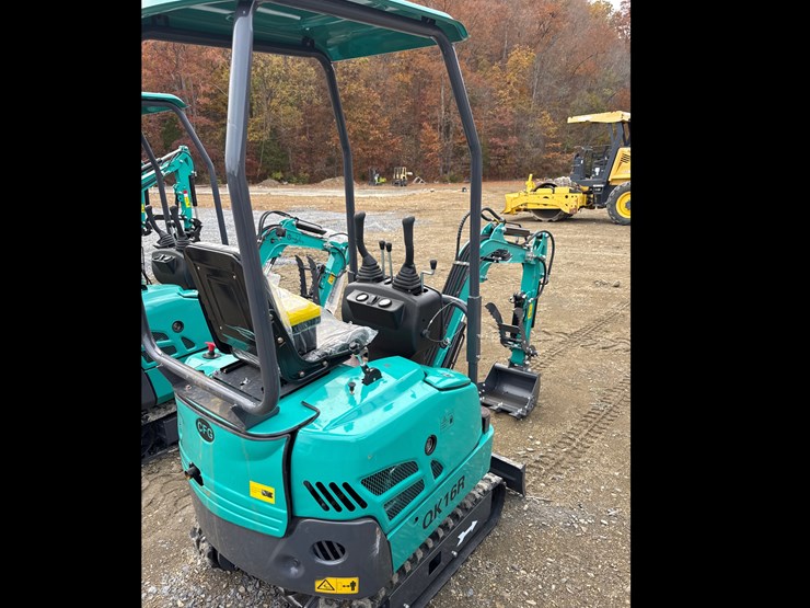 #1204-•-new-cfg-industrial-qk16r-mini-excavator-with-thumb-image-3