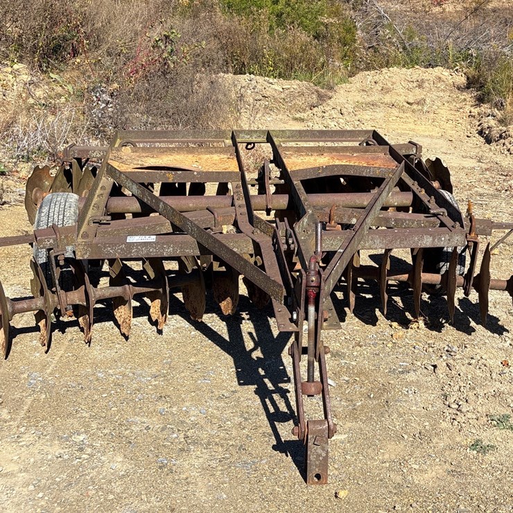 #1126 • International pull disk with weight boxes