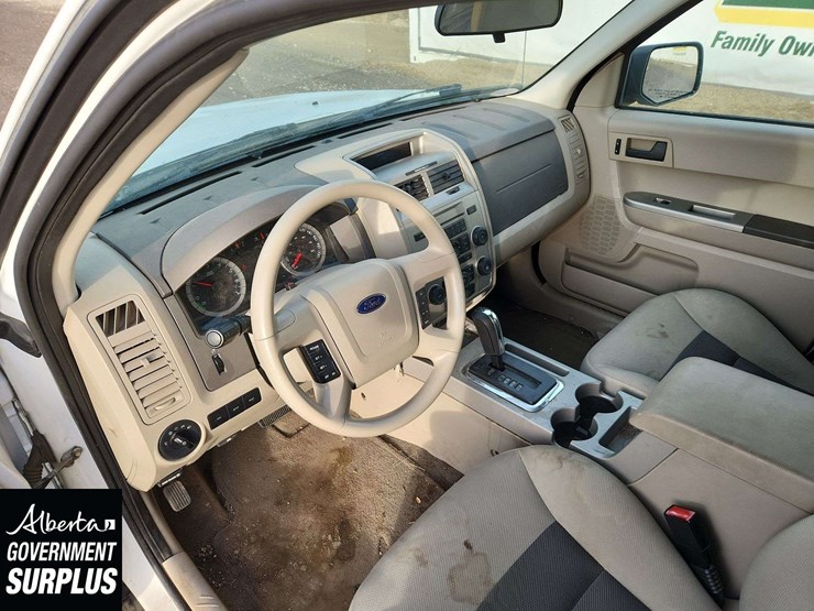 2008-ford-escape-hybrid-image-13