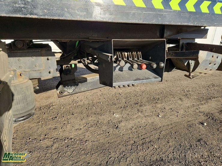 international-durastar-4300-image-33