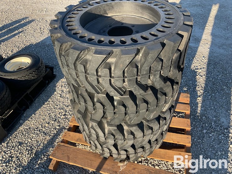 airless-skid-steer-tire-&-rims-image-5