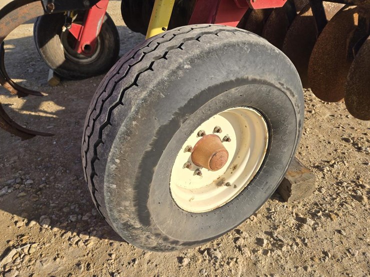 mcfarlane-qt107-image-16