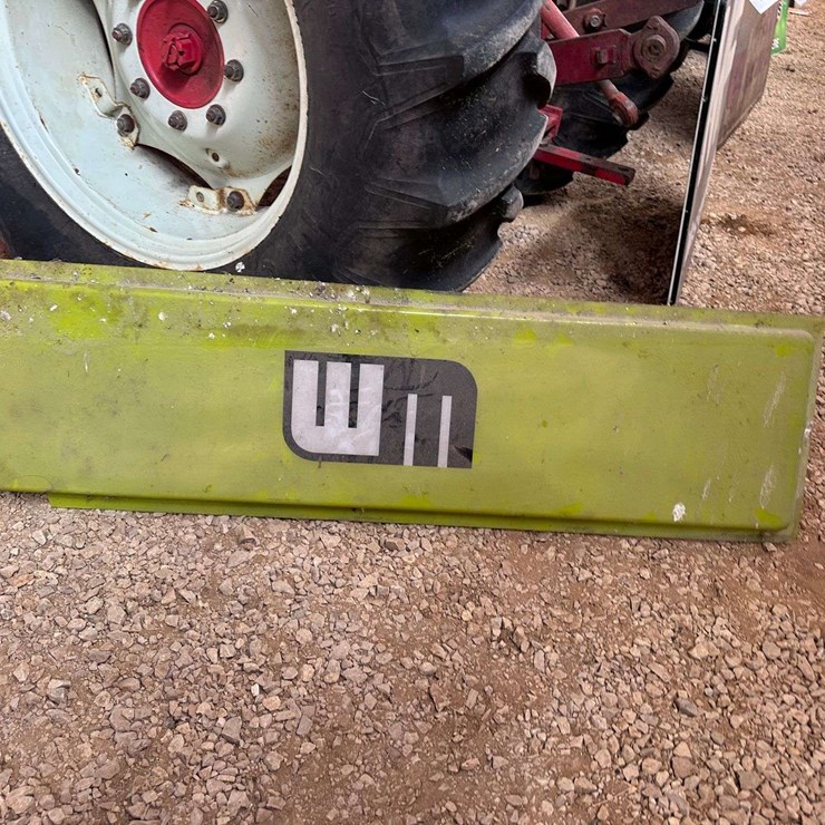 White Machinery Bubble Panel