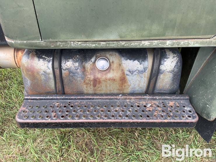 1981-international-f1924-image-14