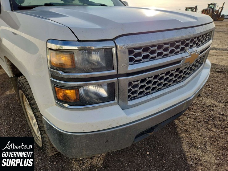 2015-chevrolet-silverado-1500-image-35