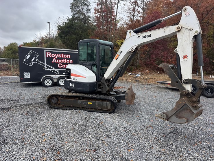 bobcat-e45-image-2