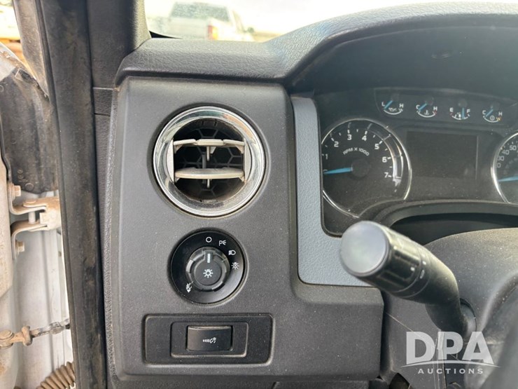 2014-ford-f150-xlt-image-73