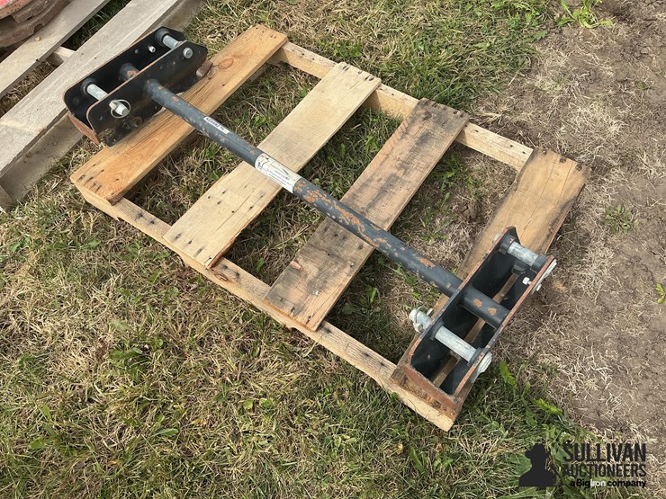 westendorf-quick-attach-bracket-image-5