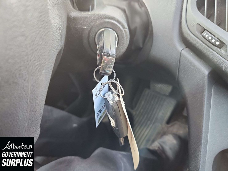 2014-chevrolet-equinox-image-24