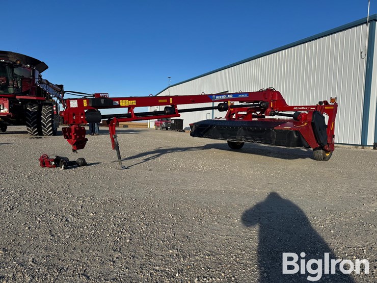 2017-new-holland-313-image-1