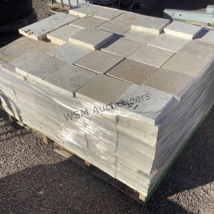 PALLET OF TRAVERTINE PAVERS