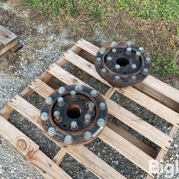 New Holland Axle Hubs
