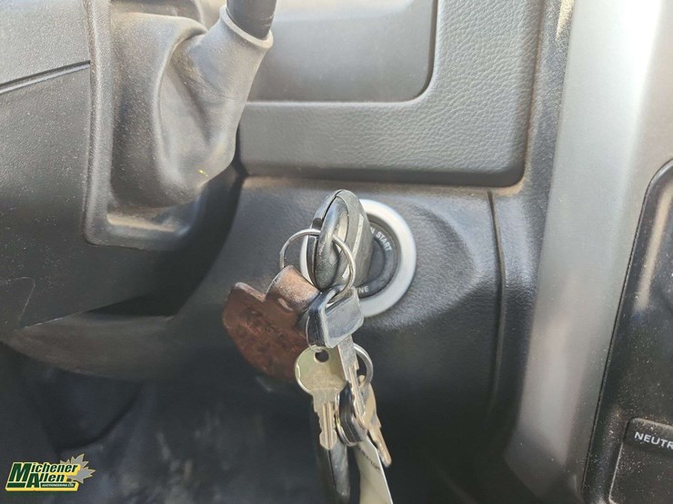 2017-dodge-2500-image-13