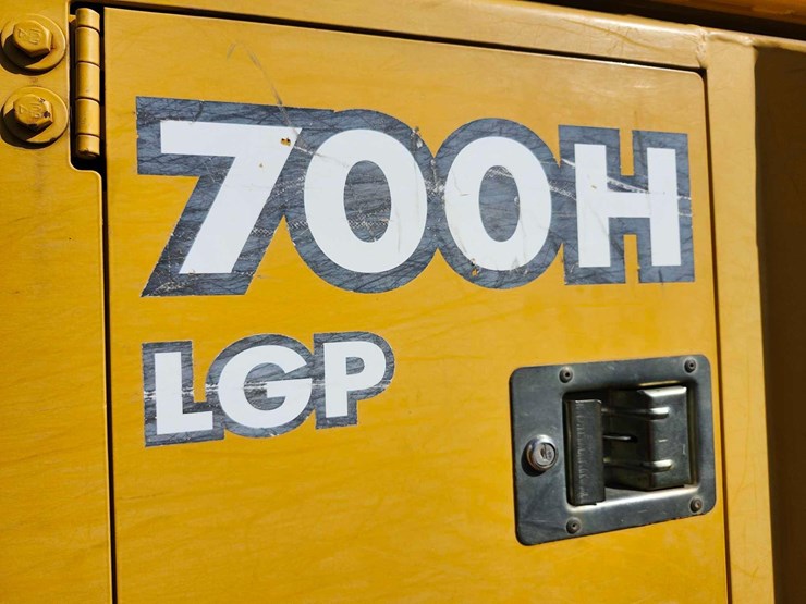 deere-700h-lgp-image-13