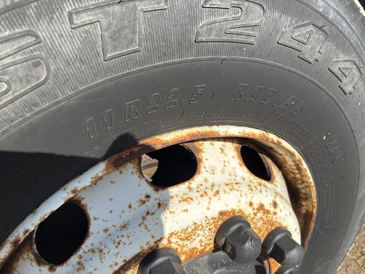 #1337-•-1998-mack-cs200-flatbed-image-52