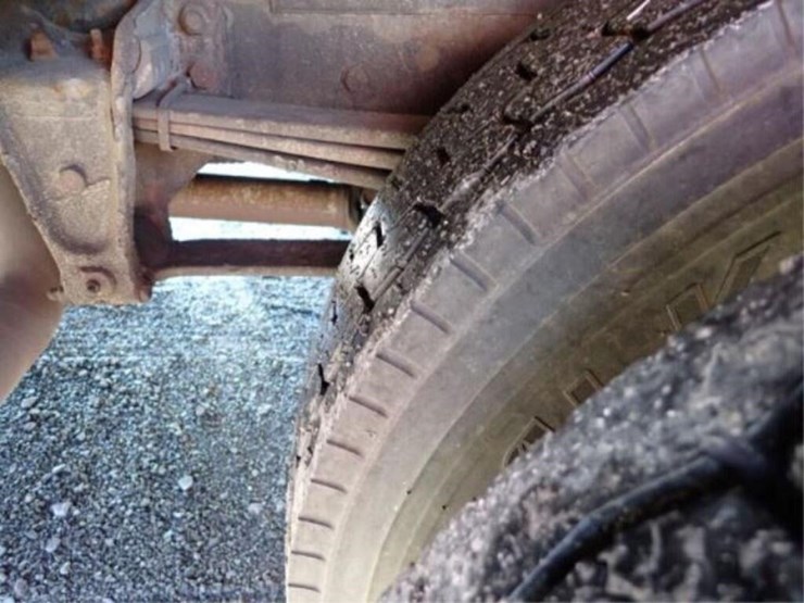 2015-freightliner-mt55-image-79