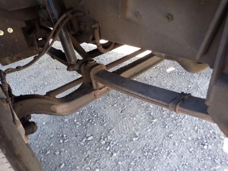 2008-freightliner-mt55-image-32