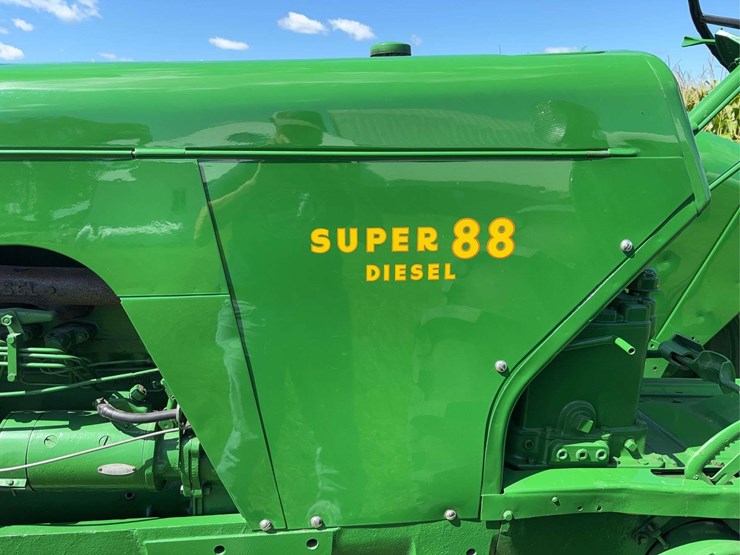 oliver-super-88-image-18