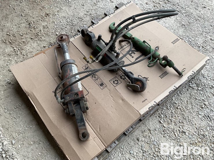 gnuse-hydraulic-3-pt-center-links-image-7