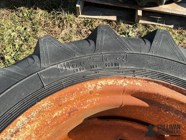 galaxy-11.2-24-tires-on-8-bolt-rims-image-7