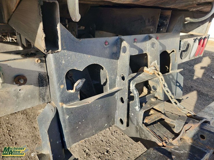 international-durastar-4300-image-32