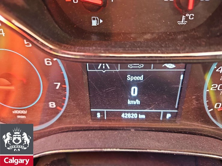 2017-chevrolet-cruze-lt-4dr-hatchback-image-16