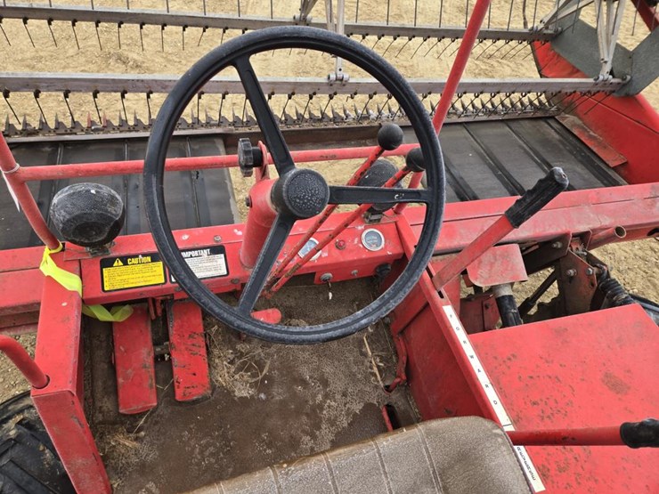 massey-ferguson-785-image-16