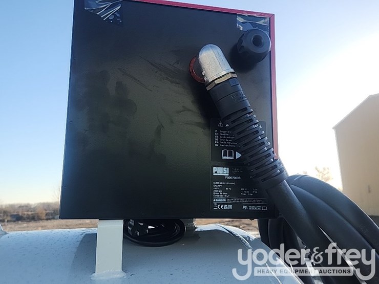 2025-am-tank-1000-image-6