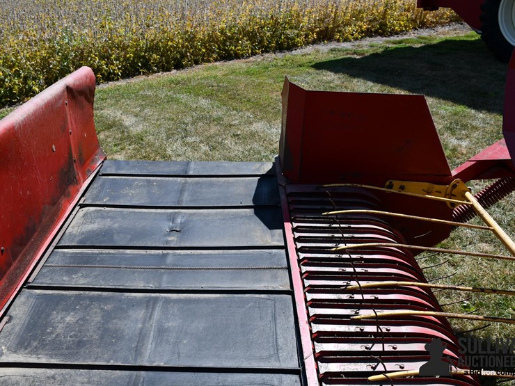 new-holland-144-image-17