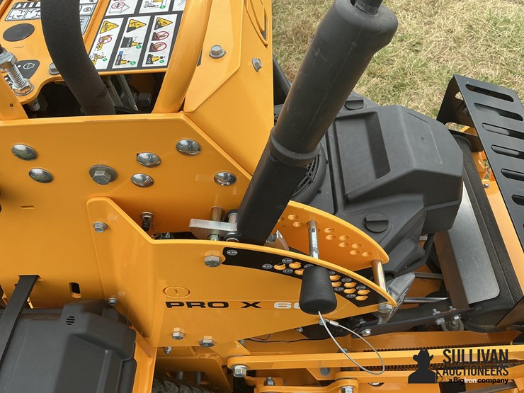 2021-cub-cadet-pro-x600-stand-on-36”-lawn-mower-image-13