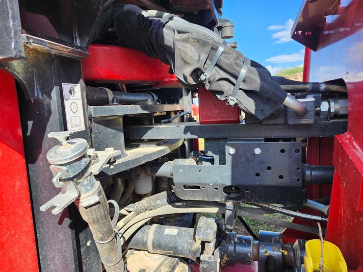 2024-case-ih-36-image-7