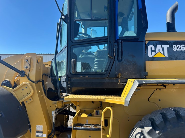 2016-caterpillar-926m-image-20