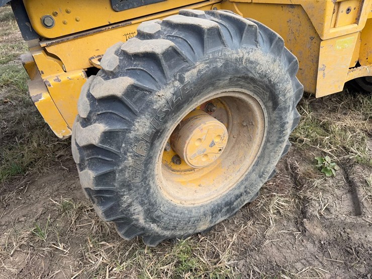 deere-310sj-image-10