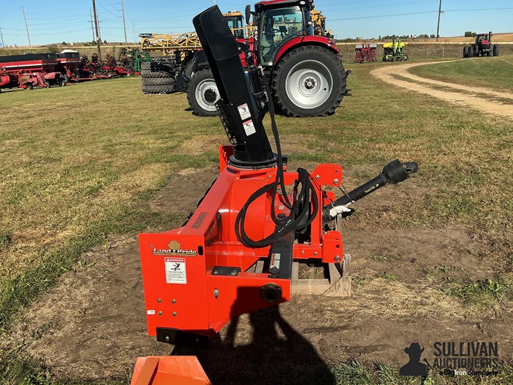 land-pride-sb2584-84”-3-pt-snow-blower-image-8